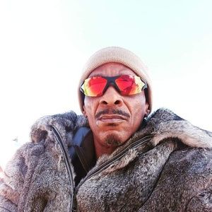 Meet your Posher, Dana